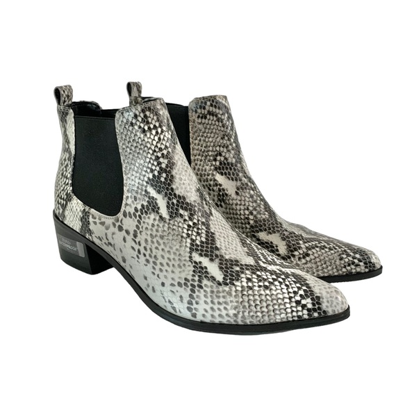 BLONDO Elvira Waterproof Leather Snakeskin Cowgirl Bootie Sz 11